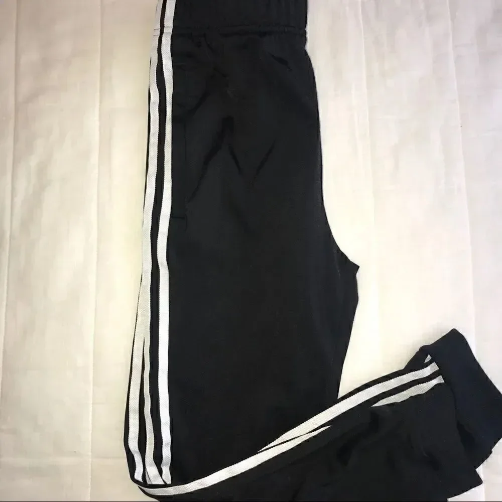 Adidas boys track pants size M 11/12